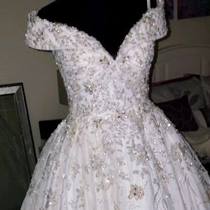 Wedding dress